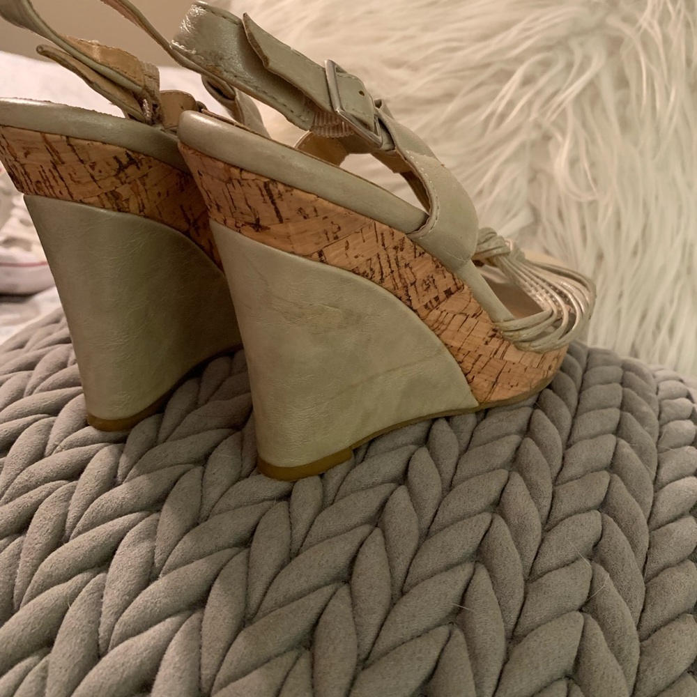 Sandals - Picture 4 of 5